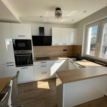 Mariva - 23 * Makarska