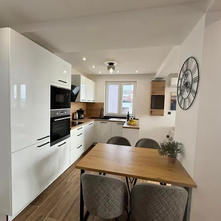 Mariva - 23 Makarska