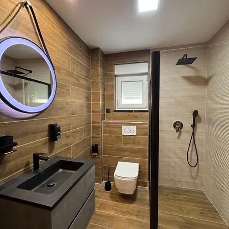 Mariva - 23 Apartamento Makarska