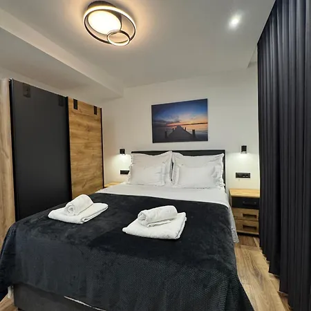 Mariva - 23 アパート